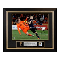 pre-order_andres_iniesta_signed_and_framed_spain_photo